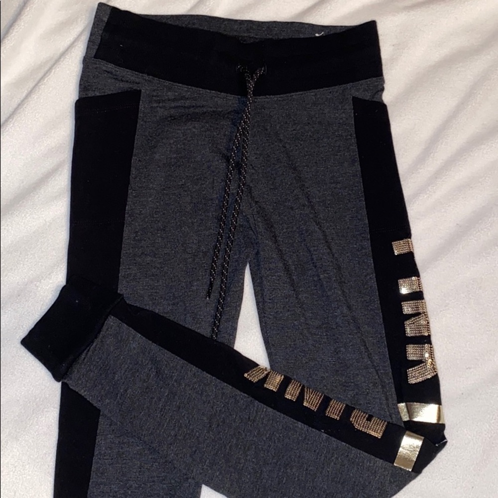 NWOT PINK gray leggings
